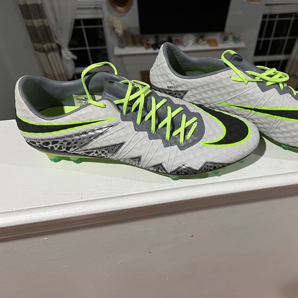 hypervenom phantom elite